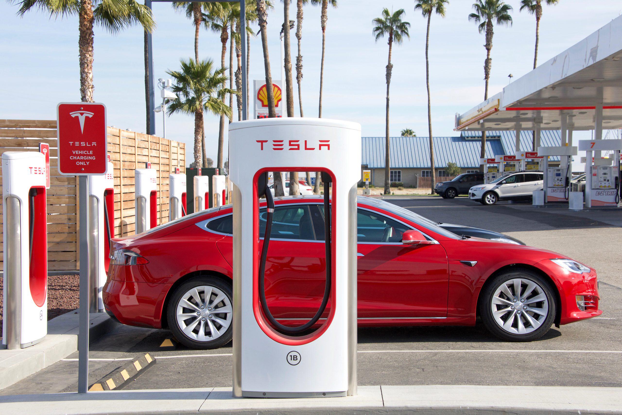 Tesla: The Electric Vehicle That's Working a Revolution in the World
